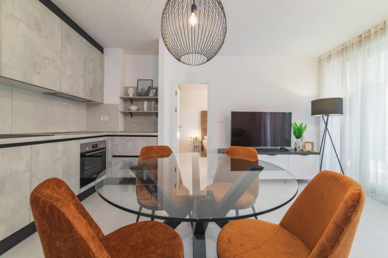 Perla Luxury Apartment Split Exteriör bild